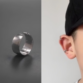 光面简约假耳钉个性 高级感无洞耳环男士 耳夹女无耳洞时尚 潮耳骨夹