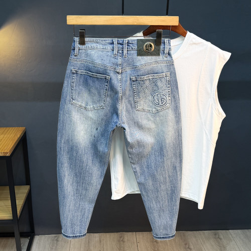 2025新款八分牛仔裤男士九分裤夏季薄款浅蓝色宽松小脚潮流9分裤