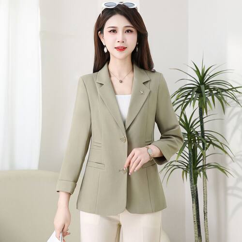 绿色西装外套妈妈春夏中年时尚新款洋气气质上衣西服外套休闲减龄