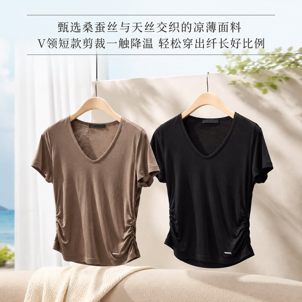 2025夏季女士正品短袖T恤含桑蚕丝天丝轻薄V领捏褶短款MBE2TEE004