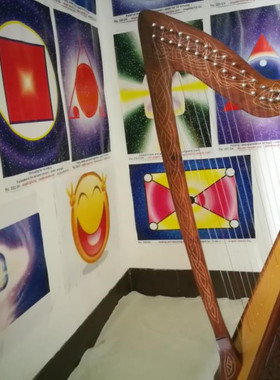 英国进口 竖琴 22弦 全半音键 白蜡木 凯尔特爱尔兰竖琴 旅行Harp