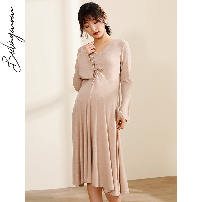 孕妇连衣裙春秋长款气质显瘦孕妇装秋装长袖洋气减龄上衣时尚潮妈