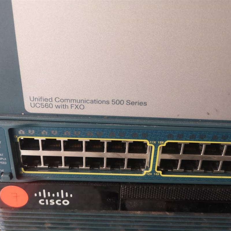 思科 Cisco Unified Communications 560 UC560-4FXO-K9