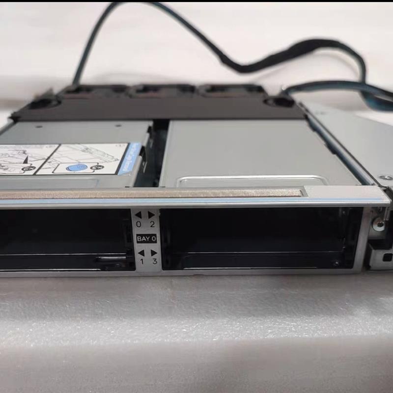 全新Dell R750服务器12背板后置硬盘笼4X2.5寸4CJTY D7GW9 GNKHG