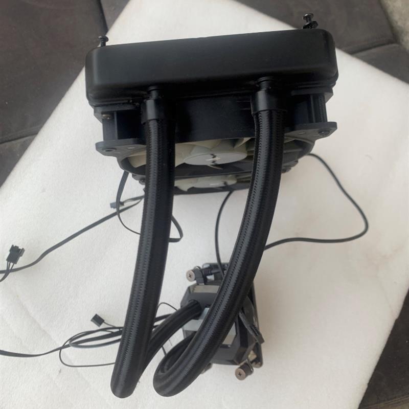 美商海盗船iCUE H115i RGB PRO XT一体式CPU水冷散热器电脑台式机