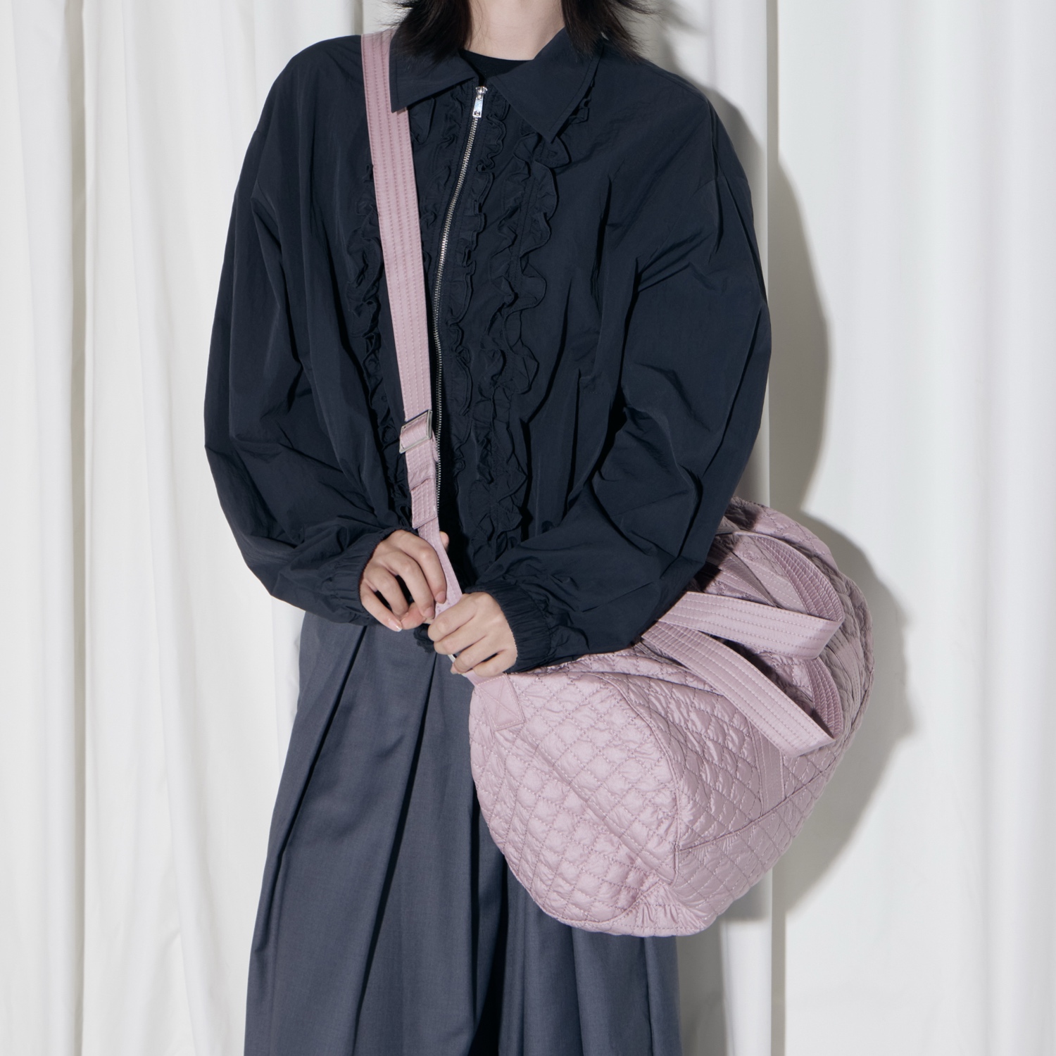 轻量大容量菱格尼龙斜挎保龄球包