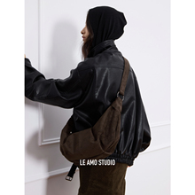 LE AMO｜原创 'Teddy牛角包' 复古磨砂皮慵懒肩带可调节可颂包