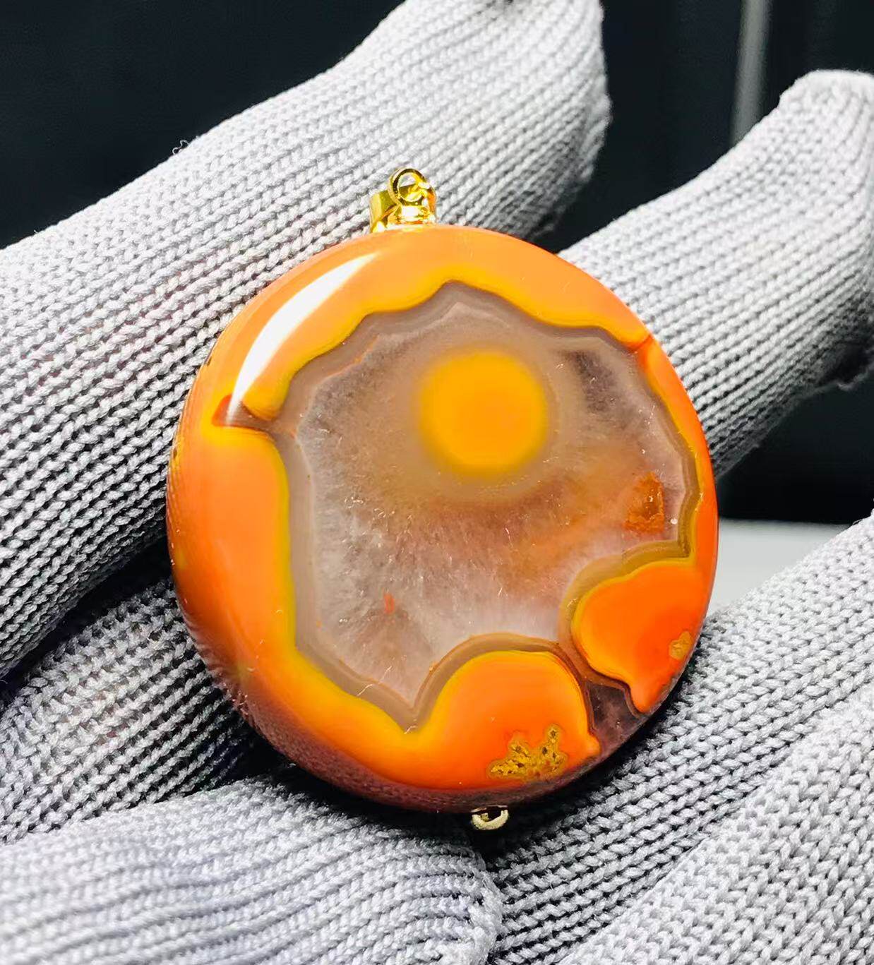 天然战国红玛瑙蛋黄圆牌吊坠挂件饰品37*9mm  diy配件