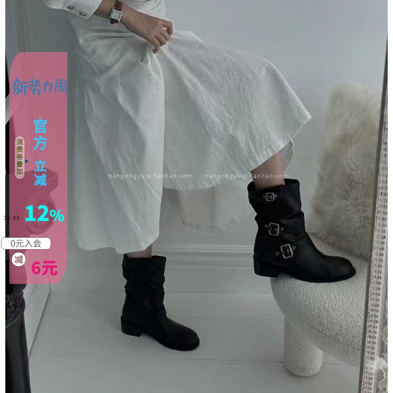 皮带扣松弛感套筒低跟中筒靴