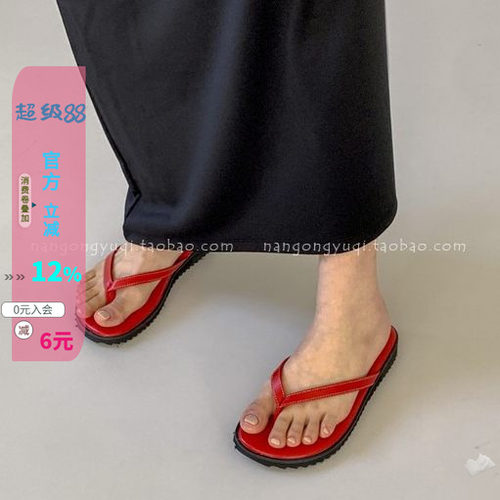 轻便防滑红色夹趾拖人字拖