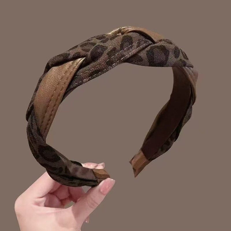 豹纹皮质拼接扭结发箍女宽边发饰头饰韩系小众个性温柔秋冬质感款