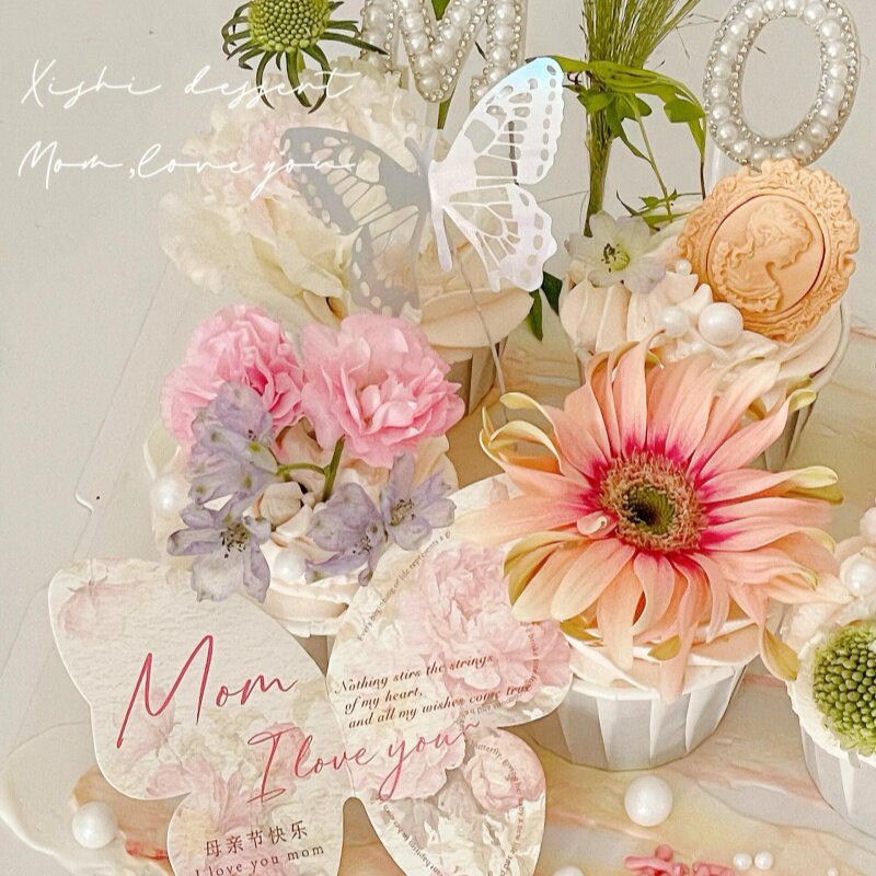 2026母亲节纸杯蛋糕装饰仿真花苞摆件唯美蝴蝶卡片妈妈节日装扮