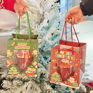 2026圣诞节跨年蛋糕装饰hellokitty摆件圣诞开窗甜品手提盒包装盒