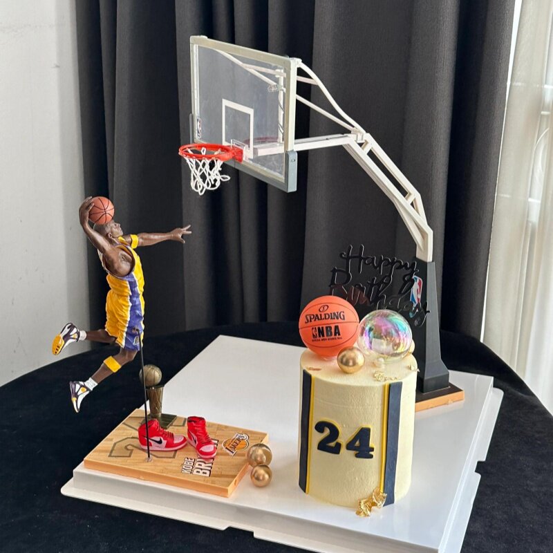NBA湖人詹姆斯科比摆件人偶