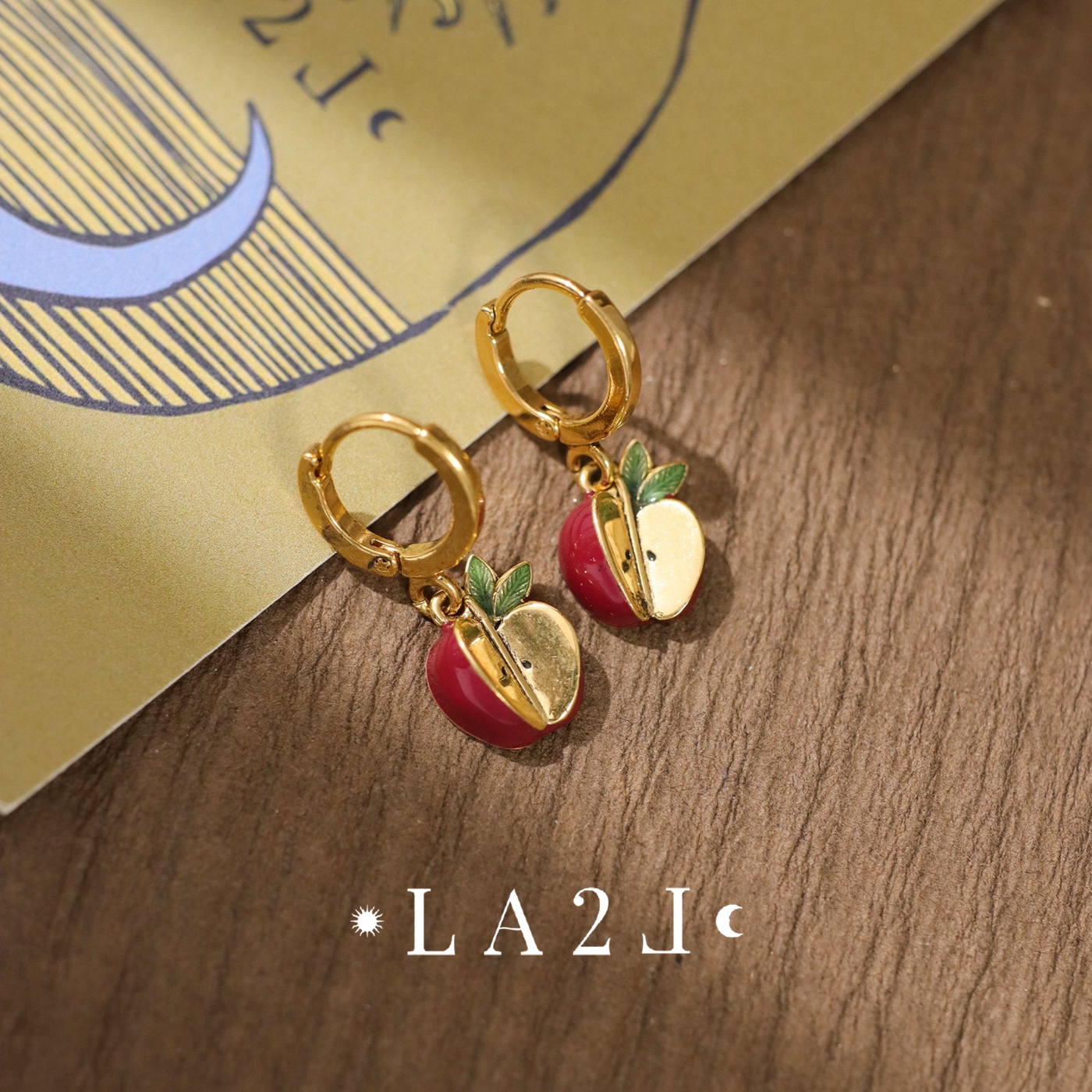 法国LA2L正品 古典神秘Sissi pomme迷你红苹果切片绿叶环形耳环