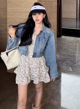 ALA碎花裙2026春季新款气质修身显瘦度假风设计感吊带连衣裙短裙