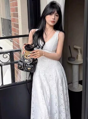 ALA长裙2026春季新款收腰显瘦蕾丝提花设计感v领无袖背心连衣裙女