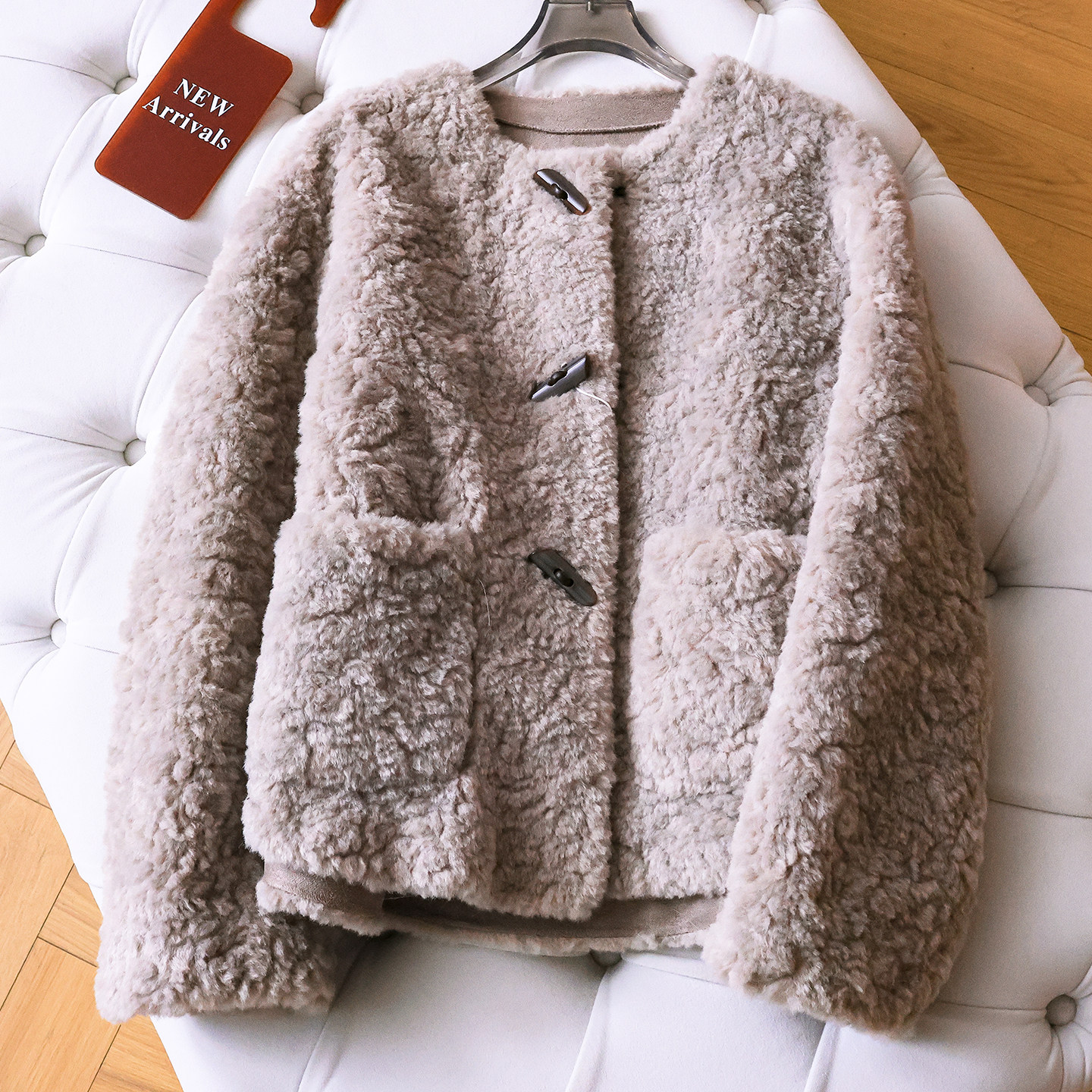 牛角扣圆领宽松加厚毛绒外套女