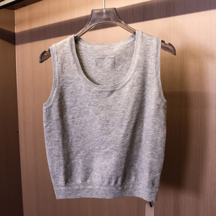 马夹V676 针织背心女装 简约纯色显瘦百搭U领内搭叠穿2025秋季 新款