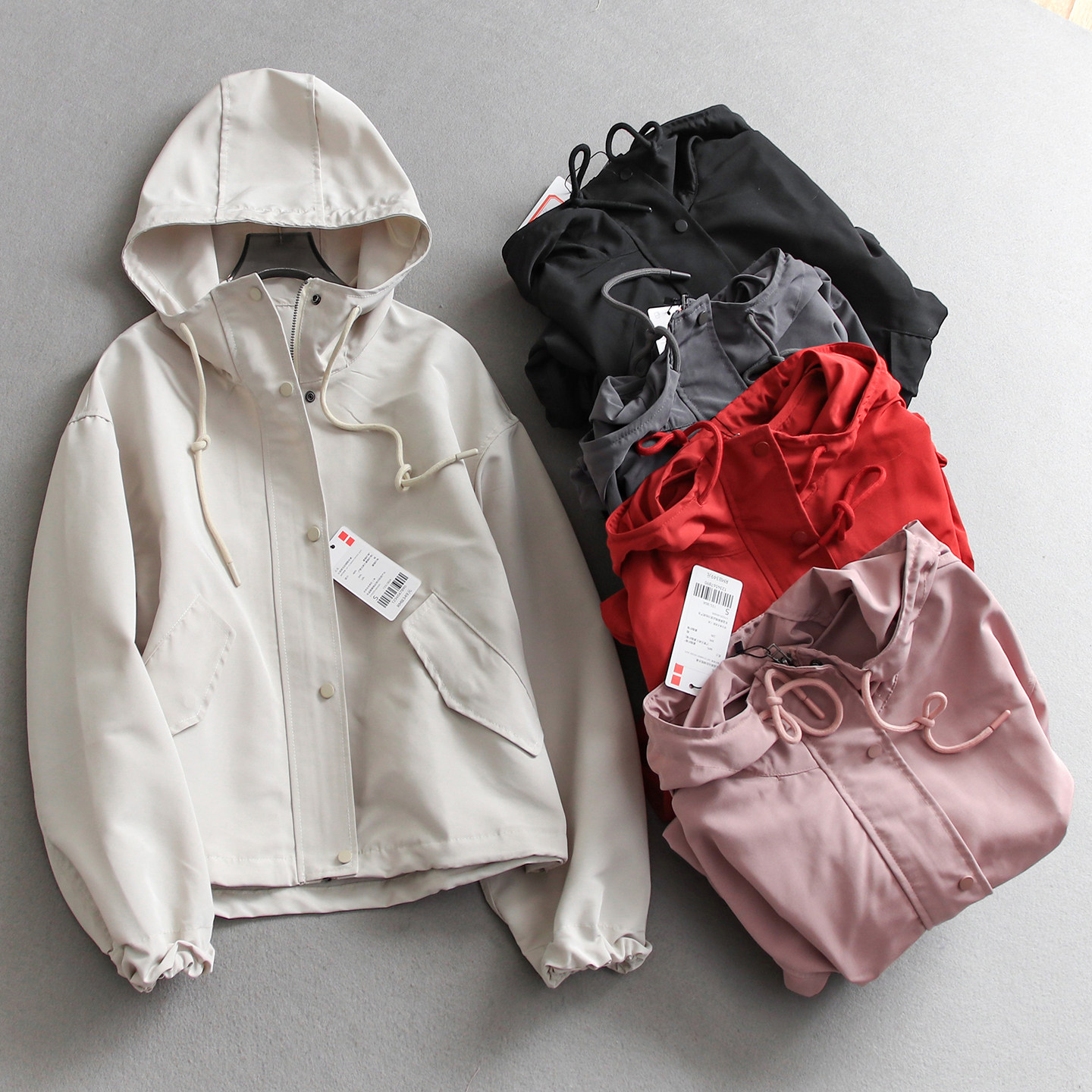 纯色宽松显瘦连帽防风防水夹克外套户外运动徒步长袖女冲锋衣Q646