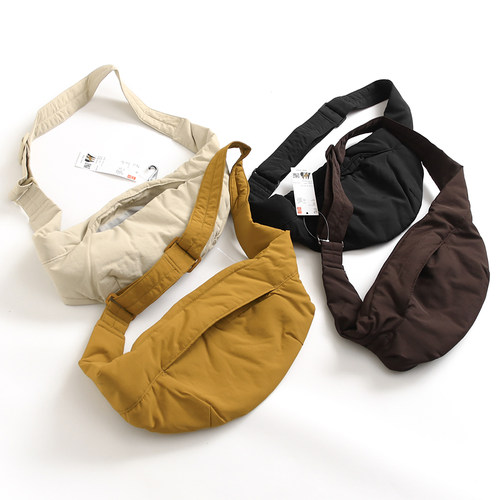 多功能胸包女时尚牛角包潮单肩