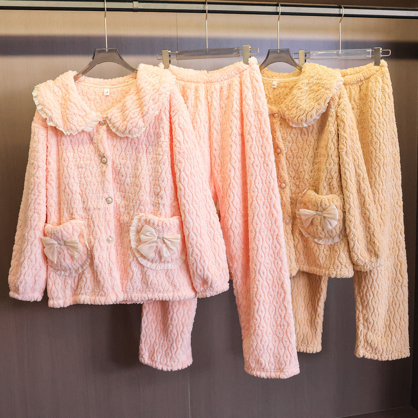 珊瑚绒睡衣女开衫翻领加绒加厚