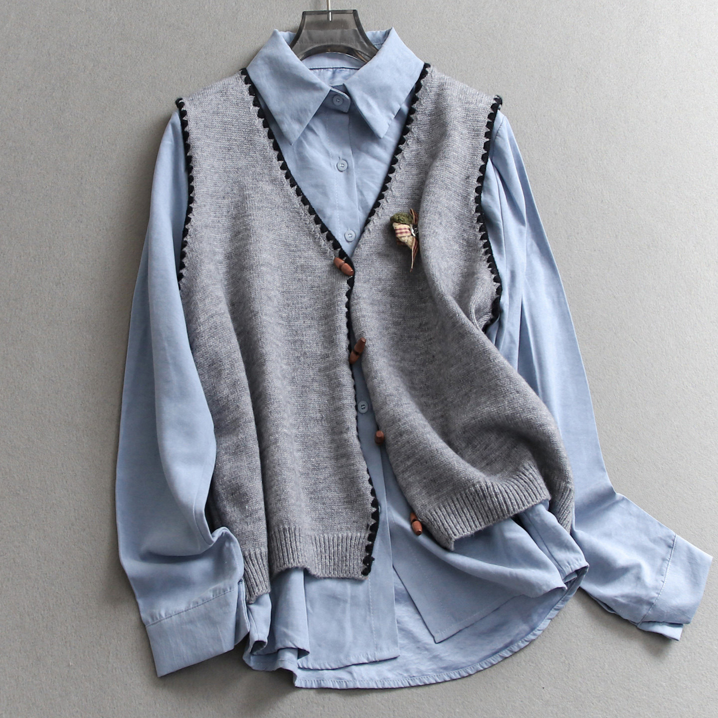 撞色两件套法式学院风叠穿毛衣马夹25秋季新款长袖减龄女衬衫M138