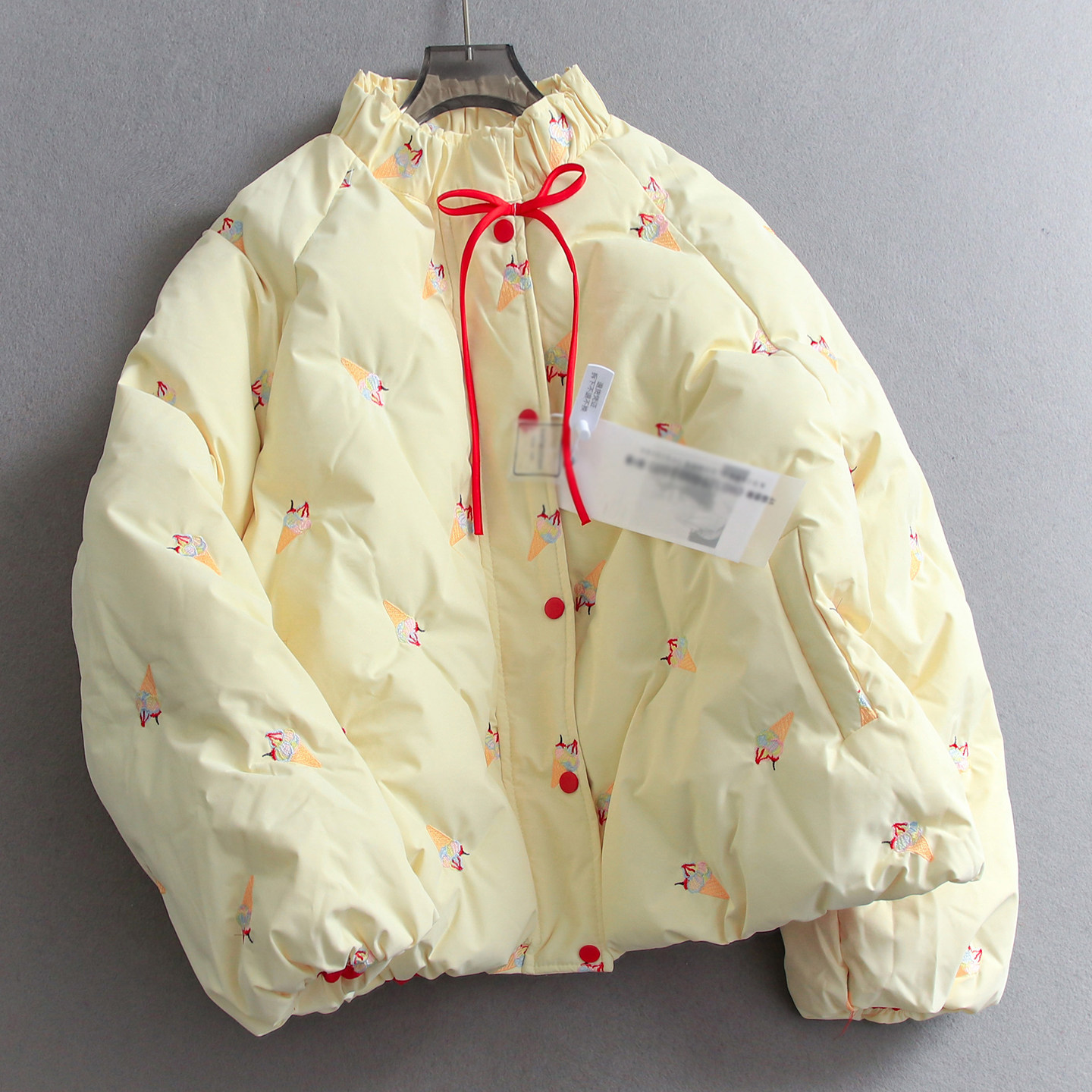 可爱风冰淇淋刺绣蝴蝶结宽松加厚保暖减龄长袖外套女棉衣棉服Q724