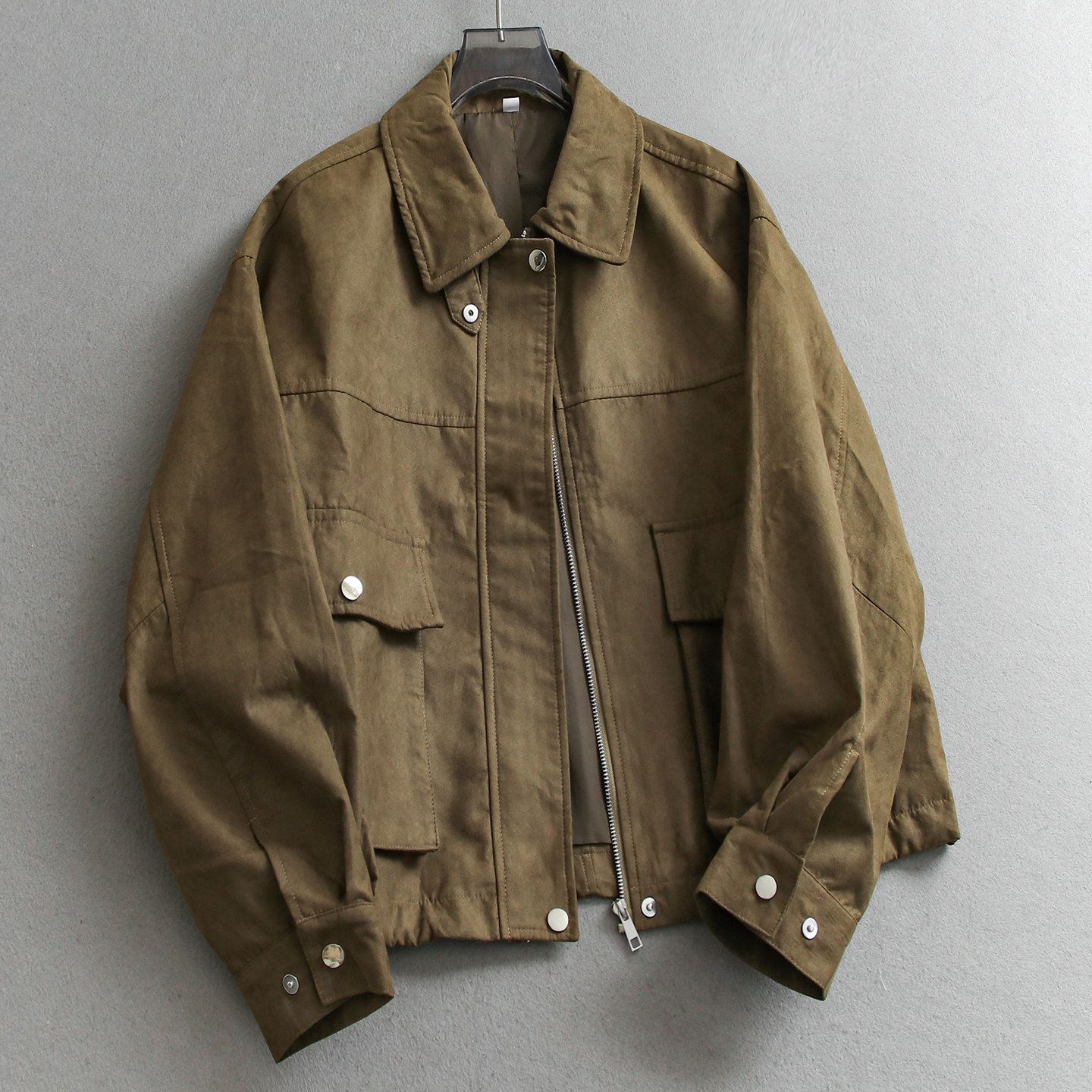 复古纯色宽松廓形翻领立体双口袋拉链夹克上衣长袖休闲女外套W078,女装/女士精品,短外套,淘宝优惠券,粉丝福利购,淘宝优惠卷