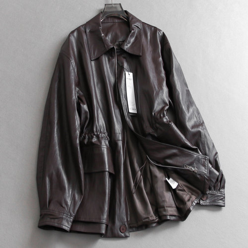 纯色宽松显瘦抽褶收腰翻领女皮衣