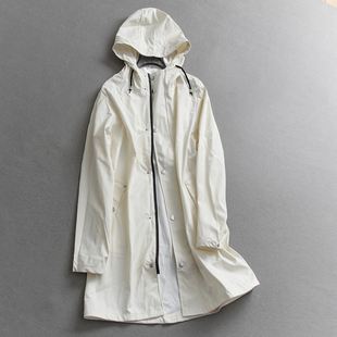 风衣W502 女装 纯色连帽涂层防水防风宽松长款 冲锋衣功能外套长袖