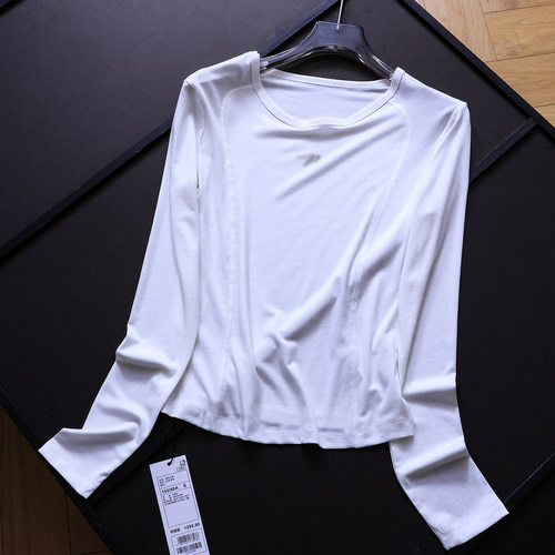 纯色分割线显瘦修身圆领长袖T恤