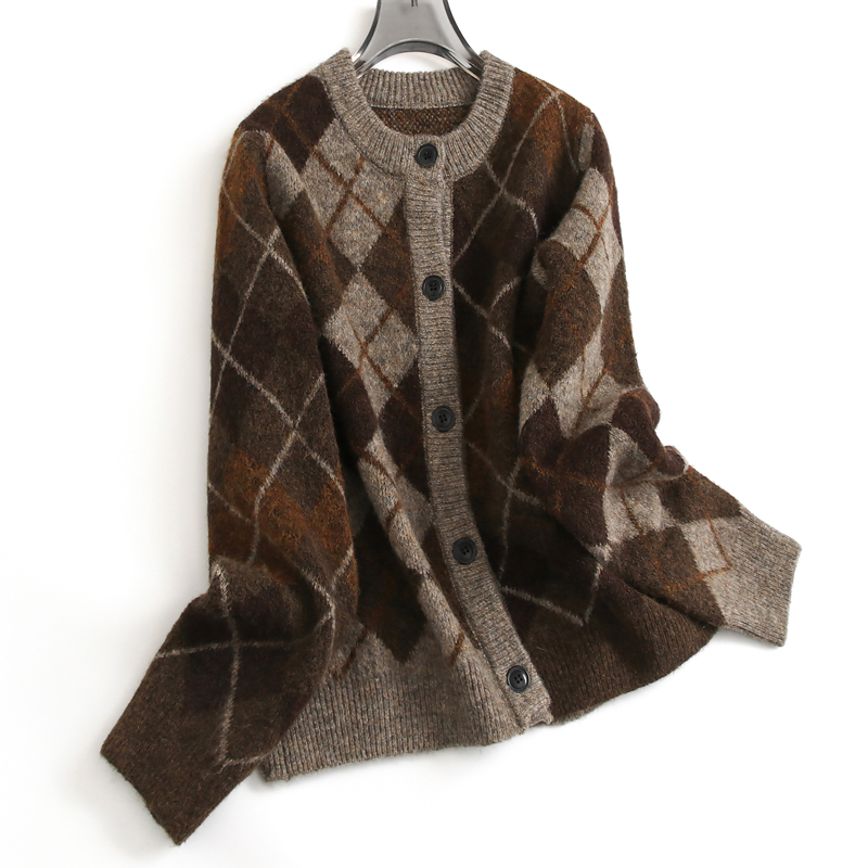 复古拼色菱格纹圆领长袖女毛衣