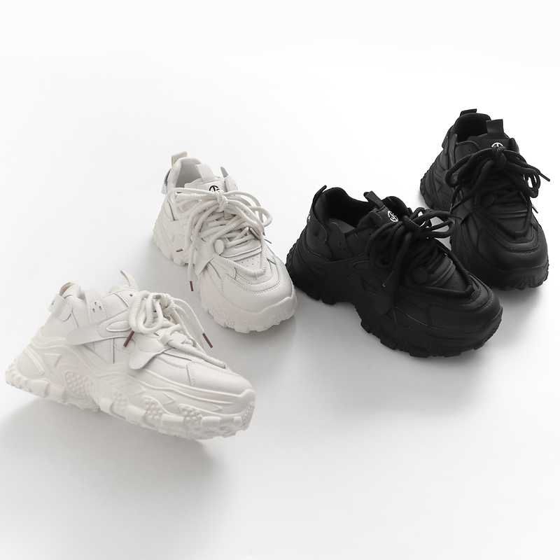 设计感小白鞋显脚小透气休闲板鞋