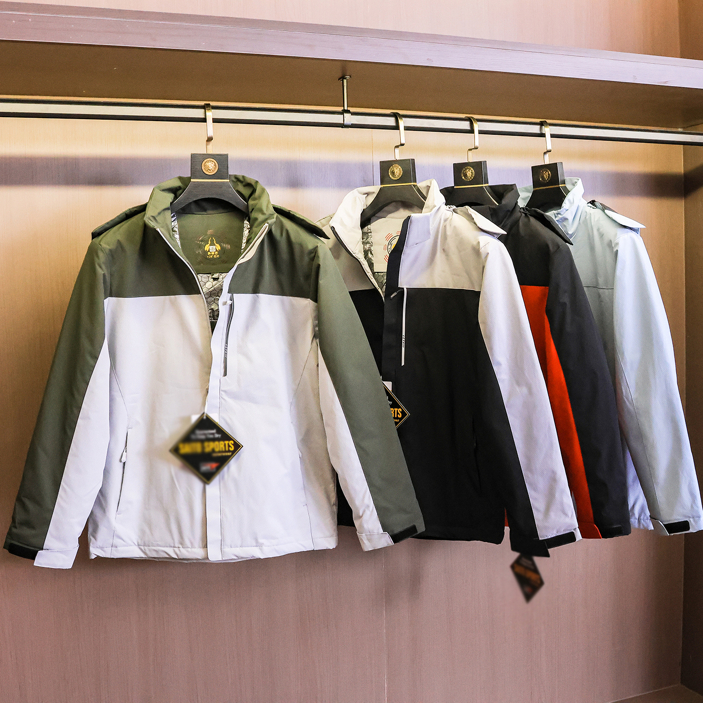 防风防水连帽加厚冲锋衣外套棉衣