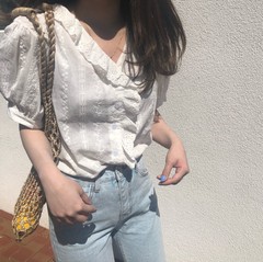 Korean style retro sweet lace ear V-neck short sleeve shirt