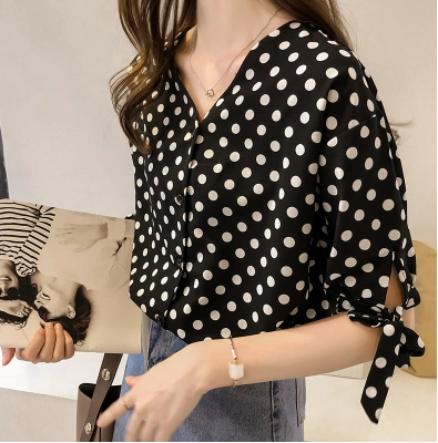 Large new retro style dot Print Chiffon Blouse women's short sleeve top loose and thin base coat