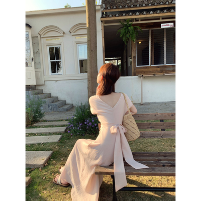小个子甜美短袖蝴蝶结露背连衣裙