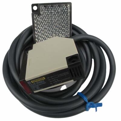 方形进口对射光电开关传感器XUM2ANXBL2 新XUM2ANS