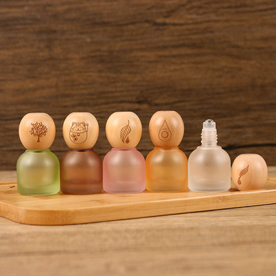 10ml高档木盖滚珠瓶彩色避光玻分装瓶精油瓶化妆品调配小样空瓶