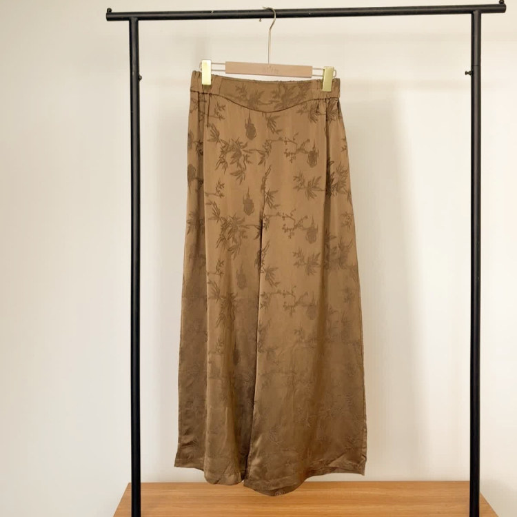 【花生女郎】新中式 夏季高级感天丝刺绣新款女裤女装长裤 D018