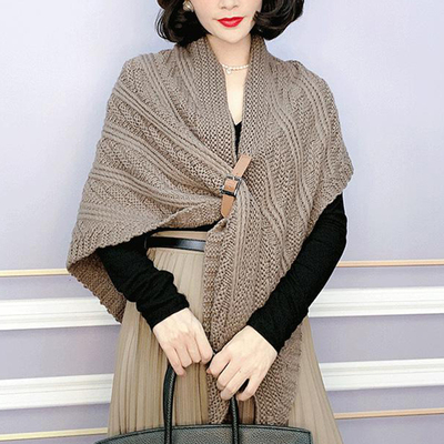 2025新款高端三角披肩女外搭办公室秋冬保暖针织围巾两用斗篷外套