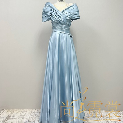 租女声乐艺考音乐会主持人演出服