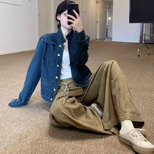 番茄侠“牛仔也老钱”中古立领正肩金扣口袋丹宁牛仔外套上衣女秋