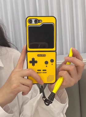 ins创意立体黄色游戏机适用于三星Zflip6手机壳zflip4外壳新款zflip5折叠屏zflip3防摔w23flip手绳保护套潮酷