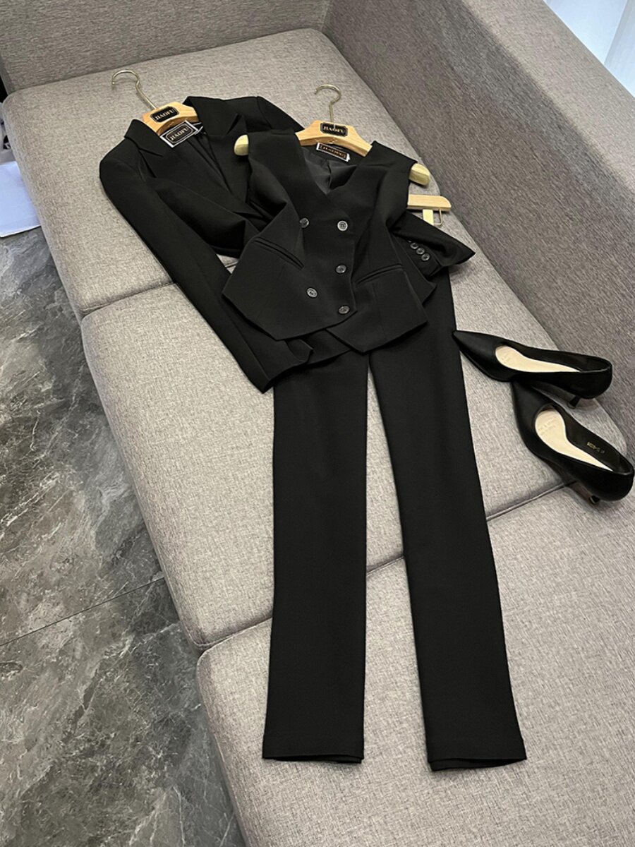 高级感西装套装女韩版职业时尚西服马甲裤子九分裤三件套C04229