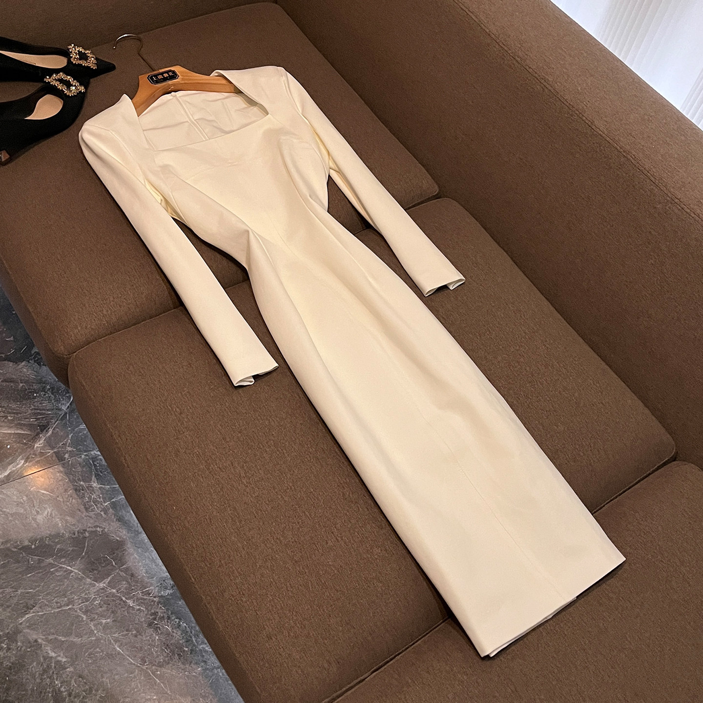 白色方领长袖年会主持人晚礼服女宴会气质名媛派对晚装连衣裙P620