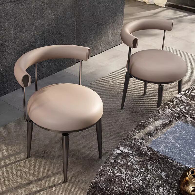 轻奢餐椅客人椅高级感真皮椅高端靠背茶椅子现代简约单人休闲椅