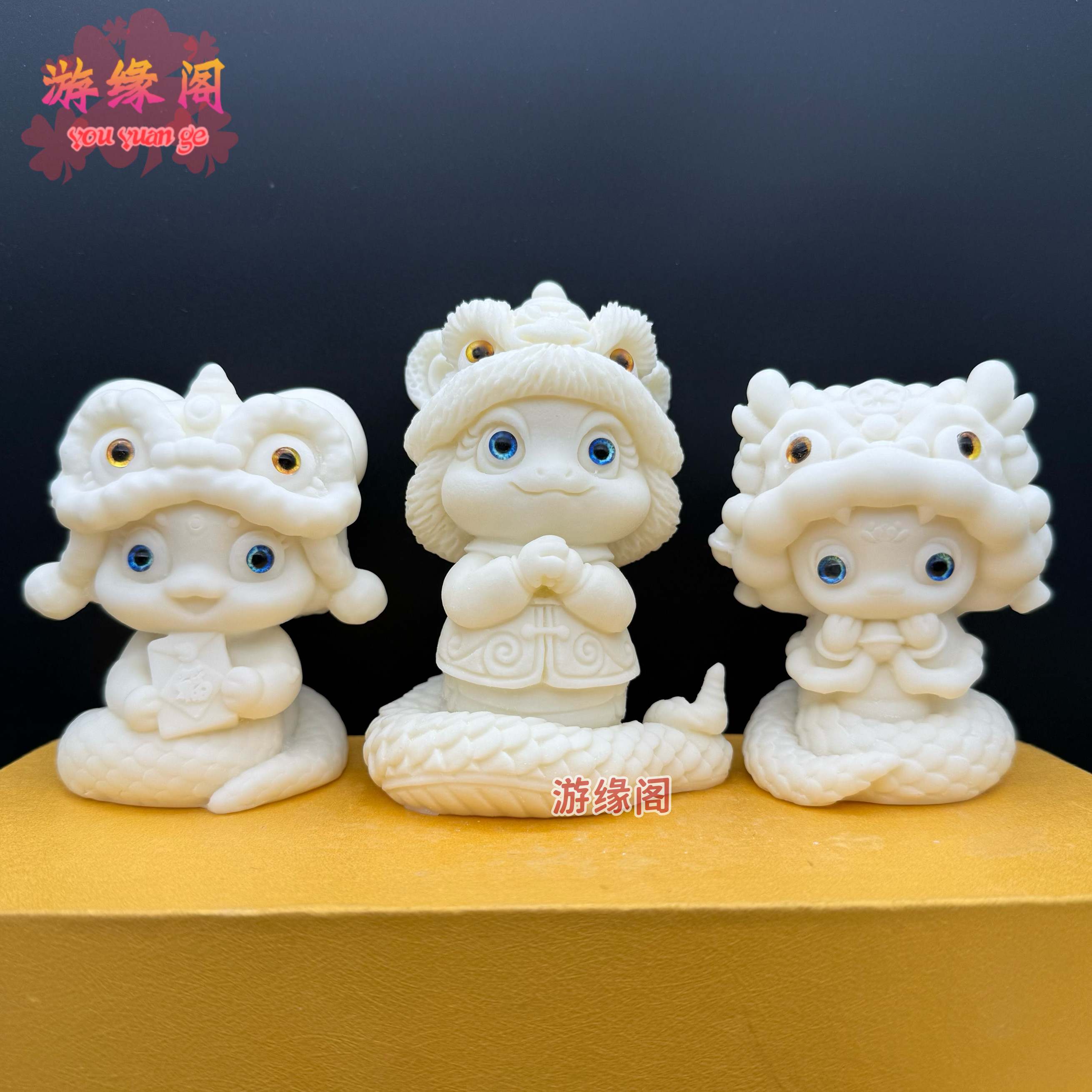 象牙果蛇年祈福好运蛇摆件灵蛇献瑞醒狮手把件家居客厅车载装饰品