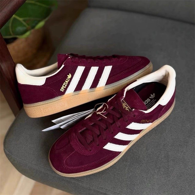 阿迪达斯三叶草25冬款 HANDBALL SPEZIAL 女子休闲板鞋 JP8726